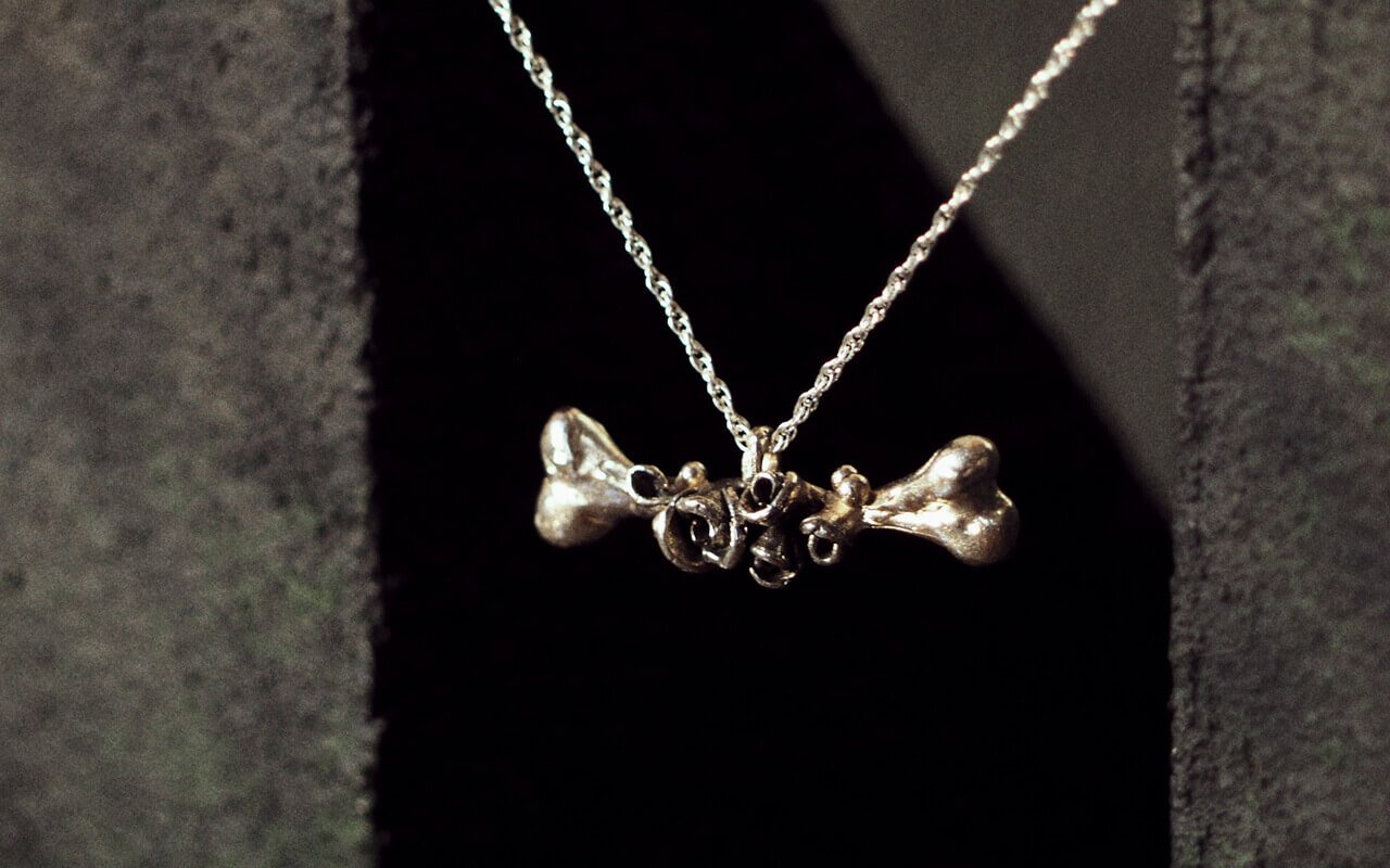 Rosula-floral-t-bone-necklace-centre-side-SLAB-Jewellery.jpg