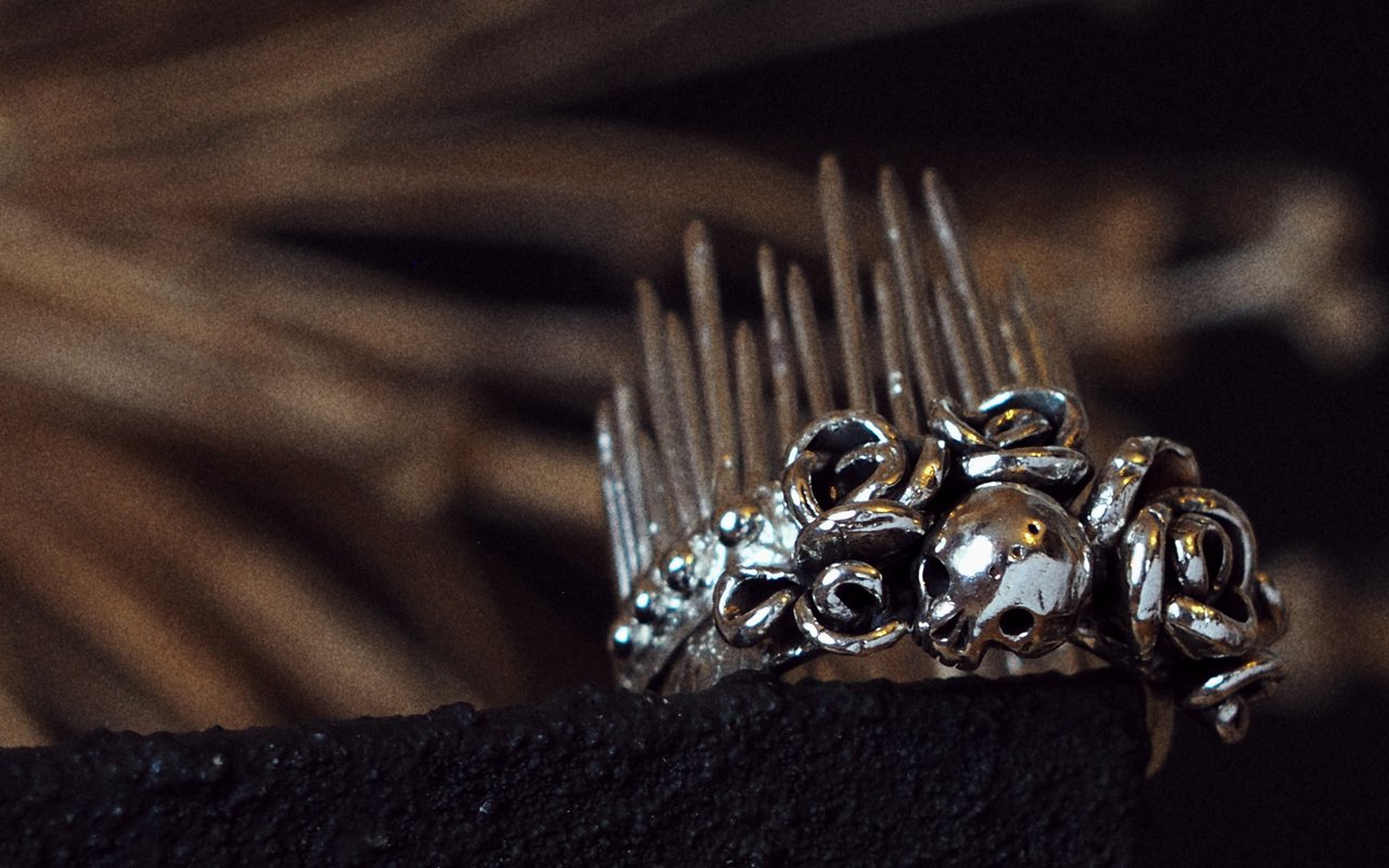 Bouquet-Skull-Ring-Skull-Focus-Spiked-Crown-Ring-SLAB-Jewellery.jpg