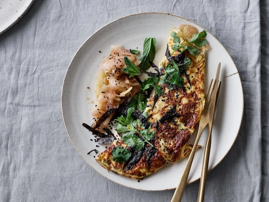 Omelet asian style 