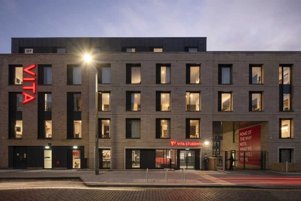 Iona Street Night View