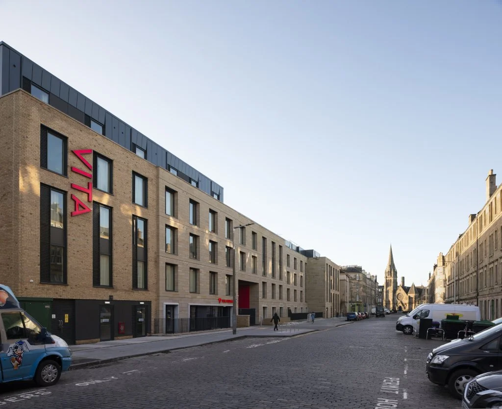Iona Street  fom Street Level