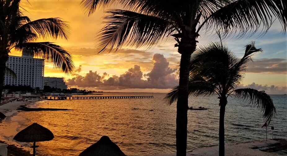 Cancun Sunset.jpg