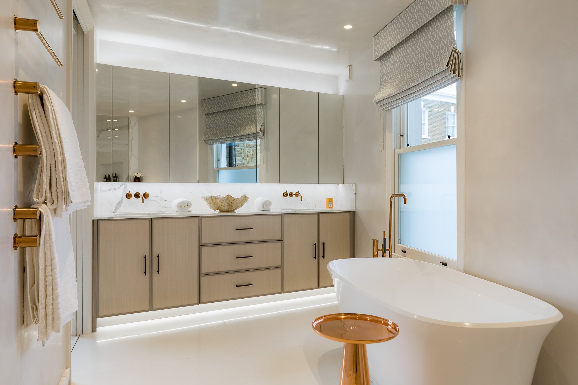 Luxury Chelsea based interior designer  Juliette Byrne Delivered this stunning white &amp; cream luxury bathroom