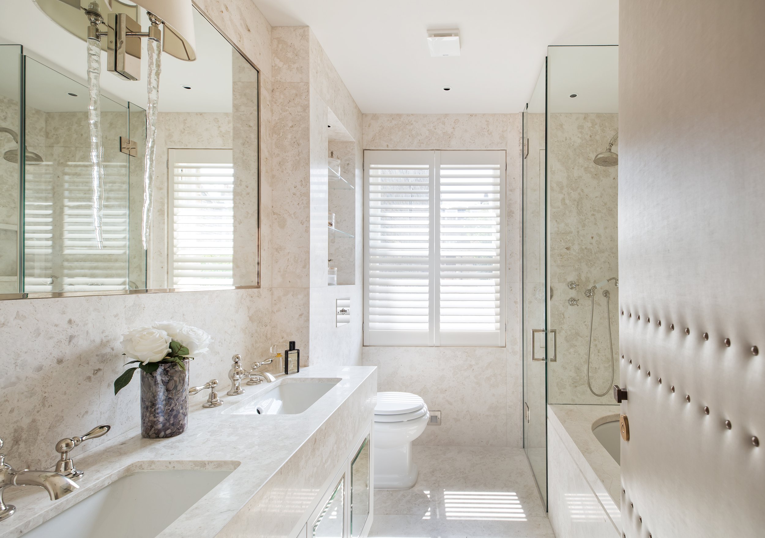 Stunning Chelsea bathroom design by leading interior designer Juliette Byrne