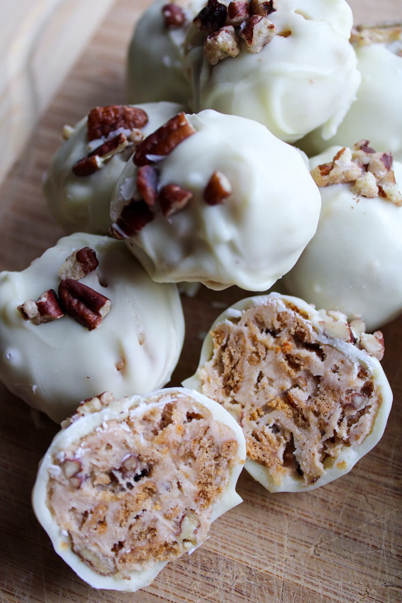 Maple Pecan Oreo Truffles