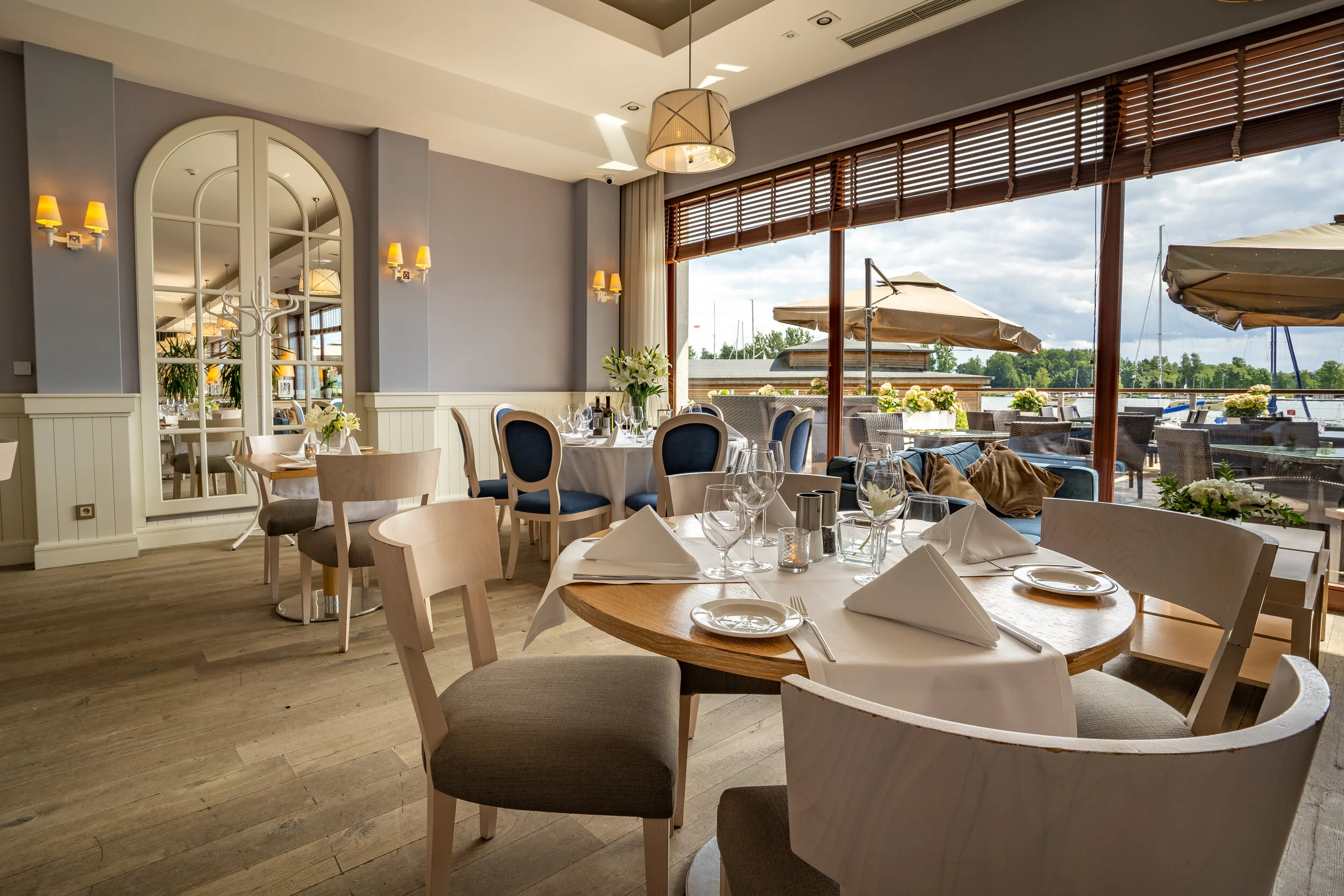 restauracja-2.jpg