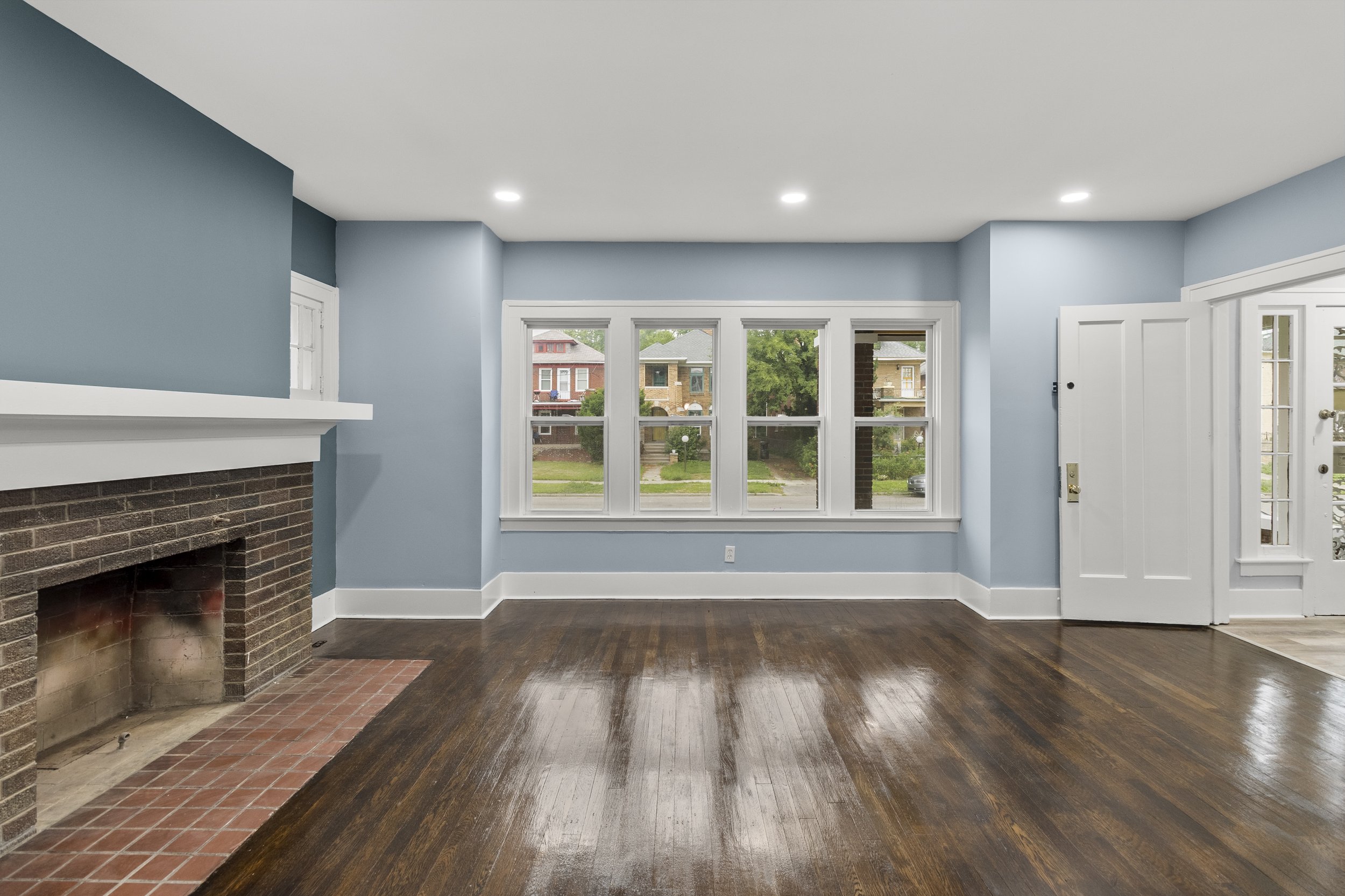 047 - 2989 Calvert -  OnDemand Pix Photography.JPG