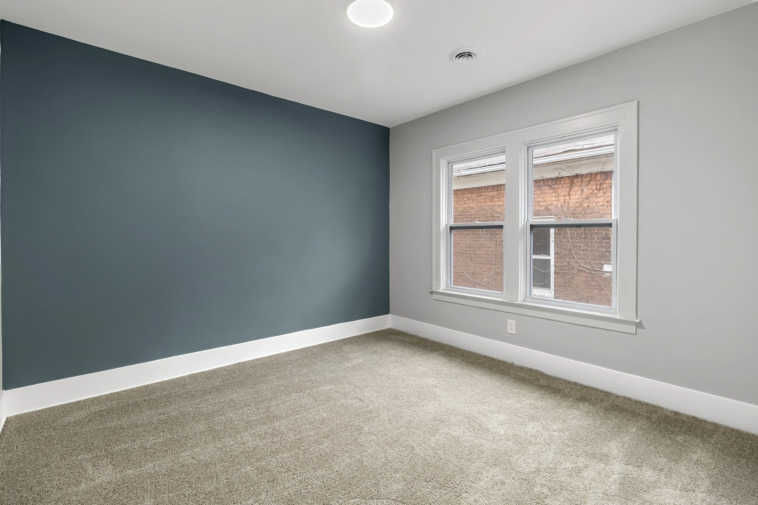 090 - 2989 Calvert -  OnDemand Pix Photography.JPG