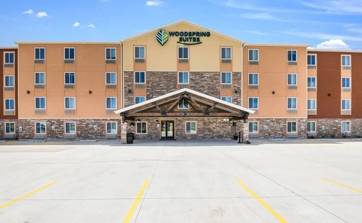 Woodspring Suites | Davenport, IA