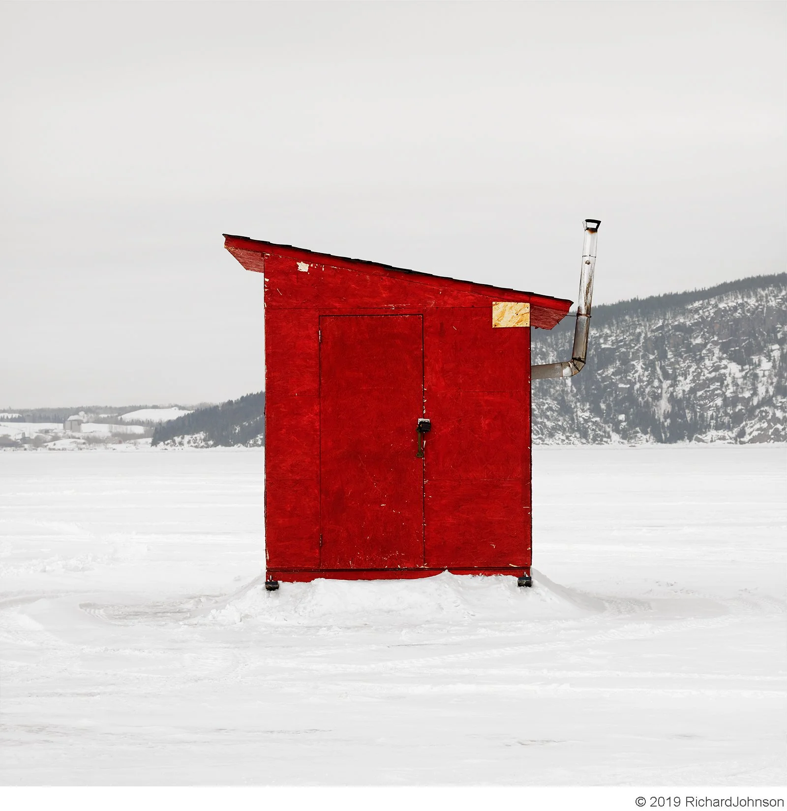 Ice Hut # 342, La Baie des Ha! Ha!, Rivière Saguenay, Québec, Canada, 2010