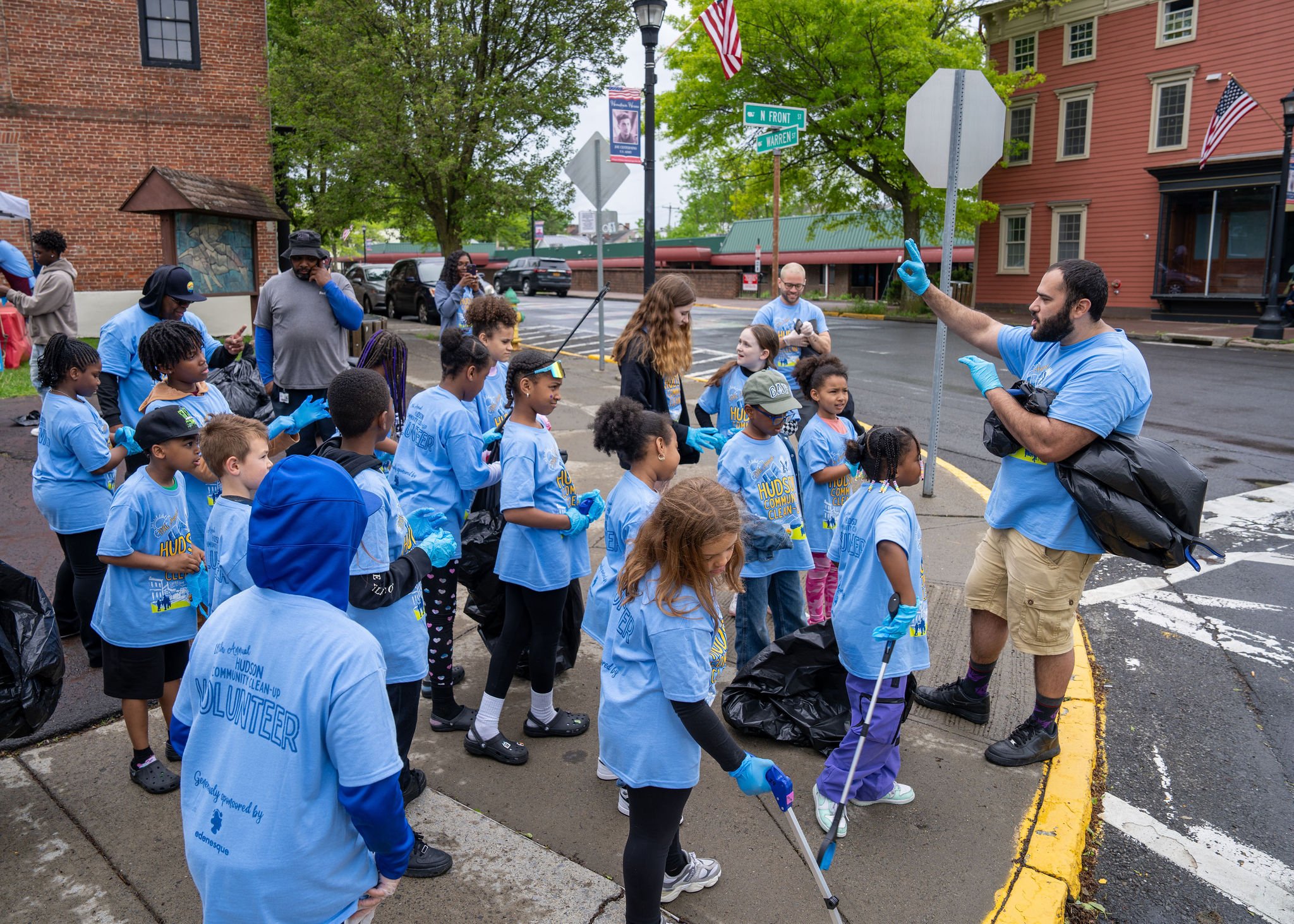 hudsoncommunitycleanup2024-74.jpg
