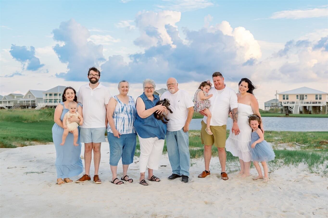 In a world with AI generated everything, don&rsquo;t you feel yourself longing for more real?

Am I the only one?

Real connection. Real joy. 

Authentic memories with a simply good childhood.💕

#dauphinislandphotographer #dauphinislandalabama #daup