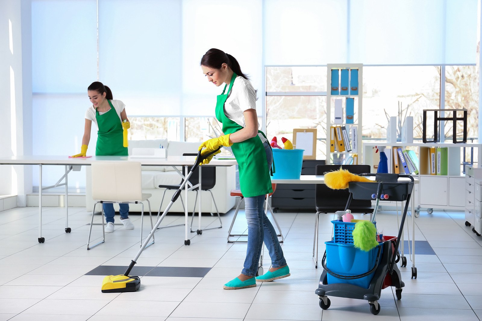 commercial-cleaners-cleaning.jpg