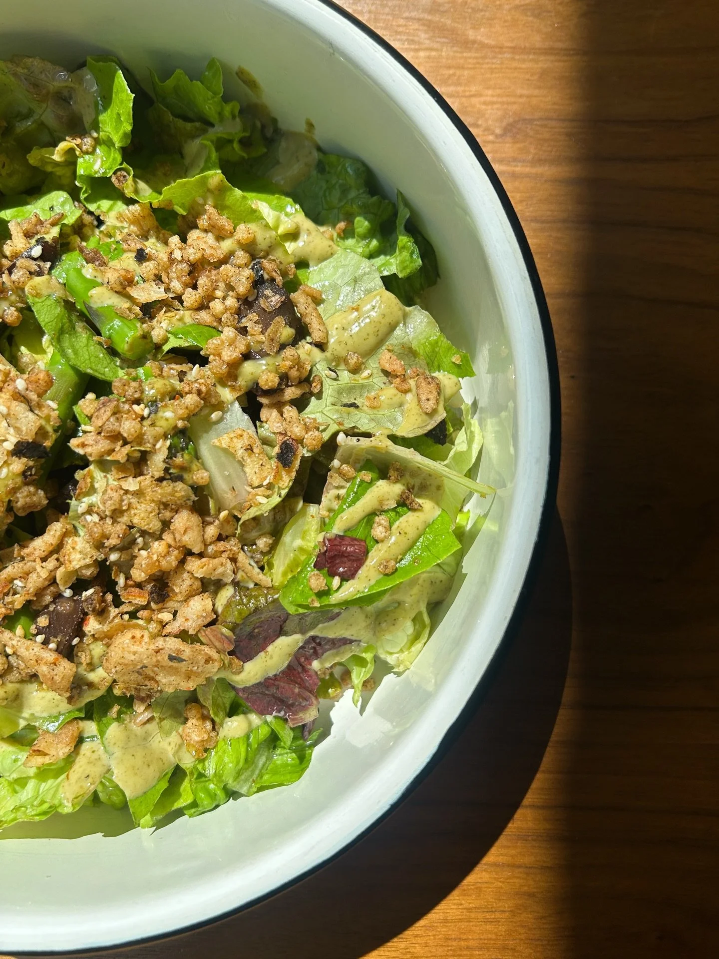 This week&rsquo;s specials start off with unami notes, and end decadently with full‑on chocolate and coffee bliss. 
 
🍄&zwj;🟫 First up is our Mushroom and Asparagus Salad that has farm lettuce, soy braised shiitake mushrooms, blanched asparagus, to