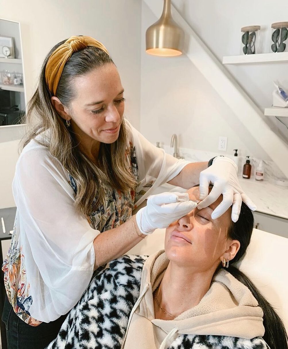 Botox at @sopramedspa &ldquo;isn&rsquo;t about changing who you are - but about enhancing what you&rsquo;ve got&rdquo;! Book an appointment with Dr. Lauren today! 💃 💉