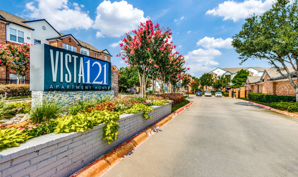 Off-Market Institutional Apartment Sale: Vista 121, Lewisville, TX for  $32,000,000