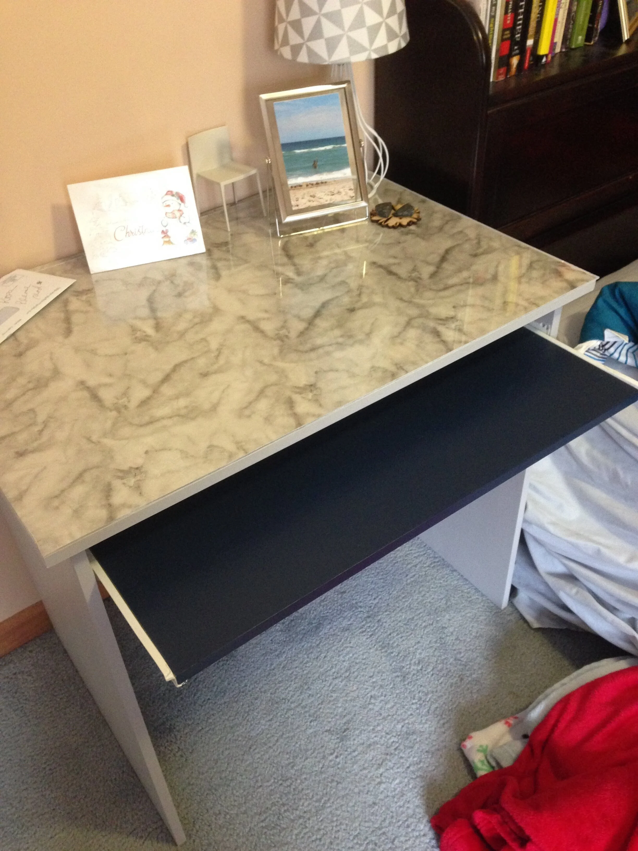 desk2.jpg