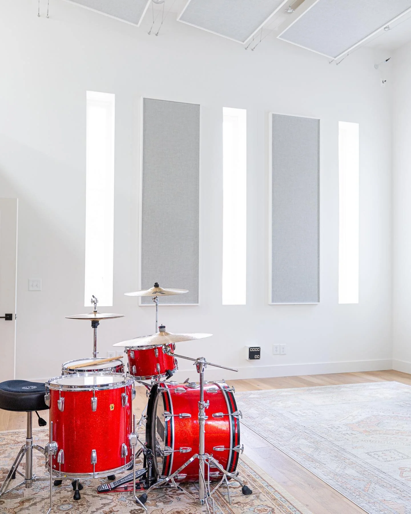 Graybox Nashville Professional Recording Studio & Video Location