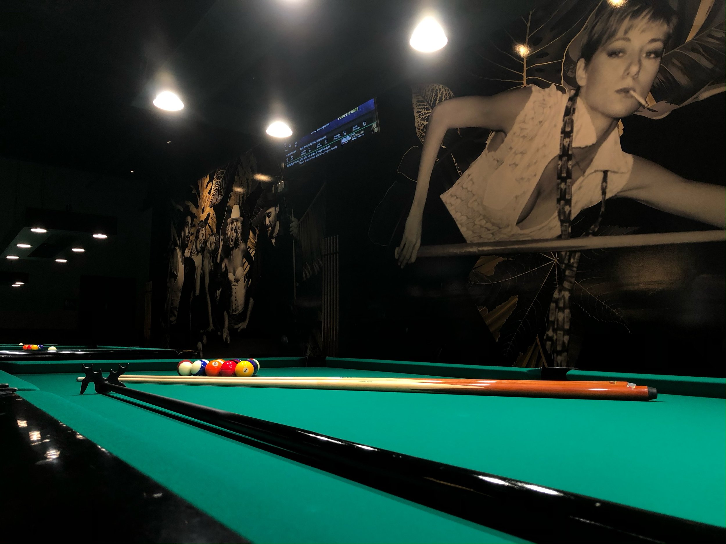 946 billiards pool hall bar pizza hot dogs fun games entertainment