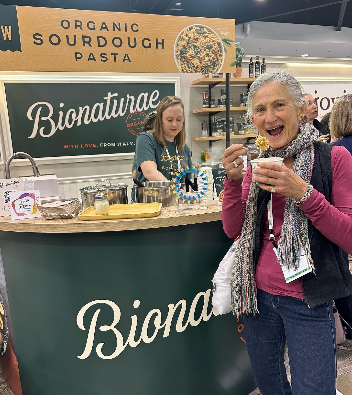 The best of the Expo although I only sampled for 8 hours and did not taste chips, bars or drinks. @bionaturae_organics for Italian sourdough pasta with actual probiocs, happy that @bluezoneskitchen are creating tasty foods and was happy to meet and l