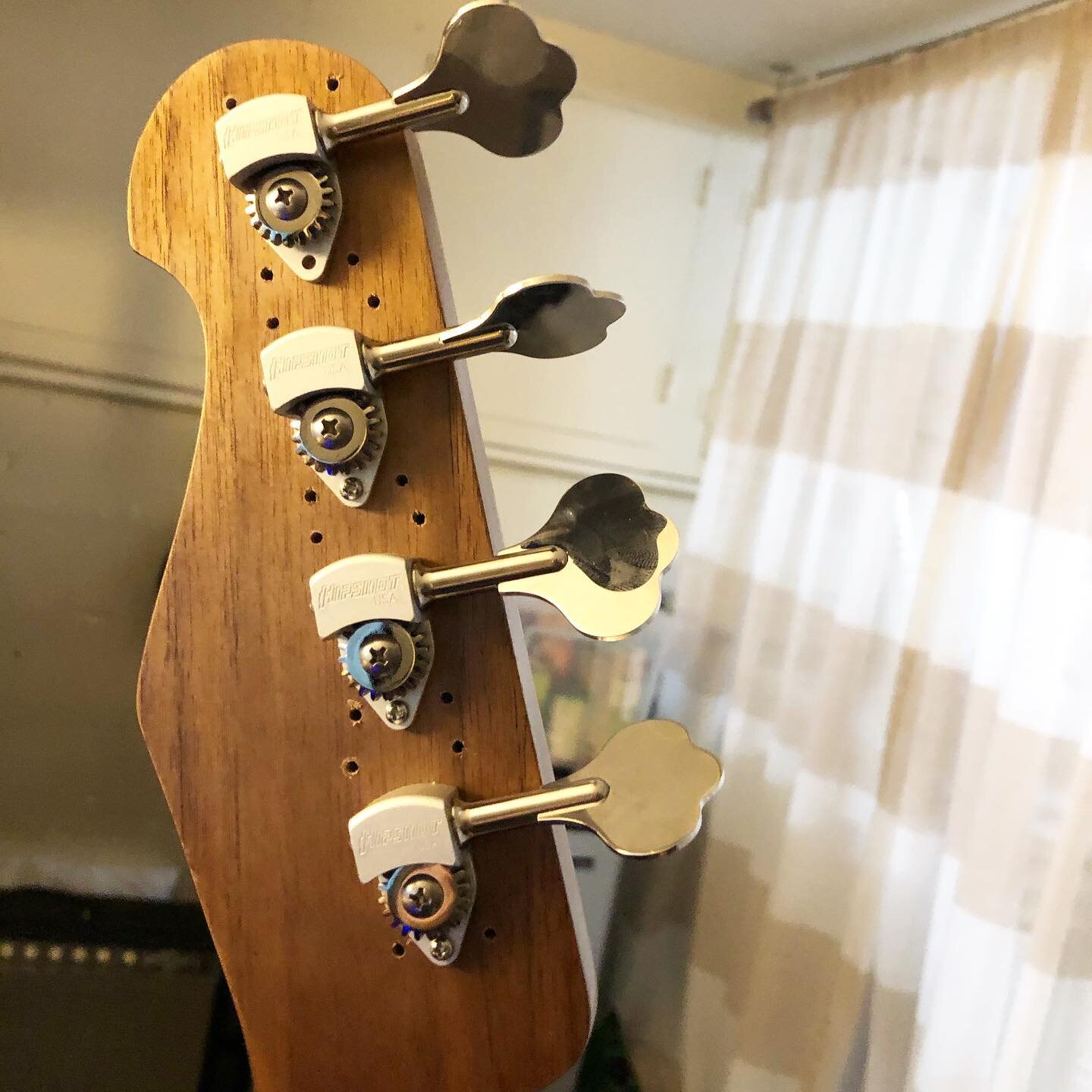 Replaced the heavy vintage style tuners on my personal bass with these @hipshotproducts lightweight ones. No more neck dive. What&rsquo;s a headstock without an extra set of holes?