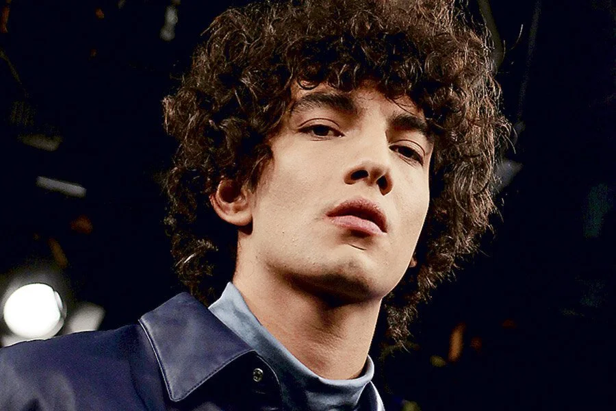 Jorge López – Intense Gaze to Camera During Studio Shoot