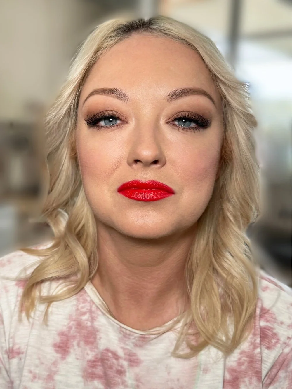 makeup-glam-hair-at-home.jpg