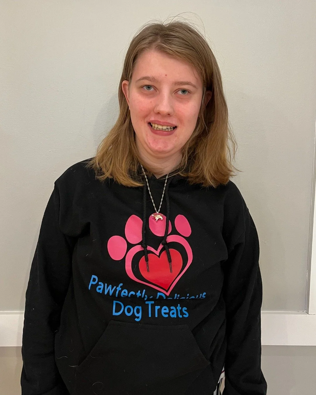 Happy birthday to this special person, Claire! 🎂

Claire is a friendly, outgoing, positive person who brings so much joy to our workplace. We've loved having her on our team and are grateful for how hard she works!

Help us wish Claire a happy birth