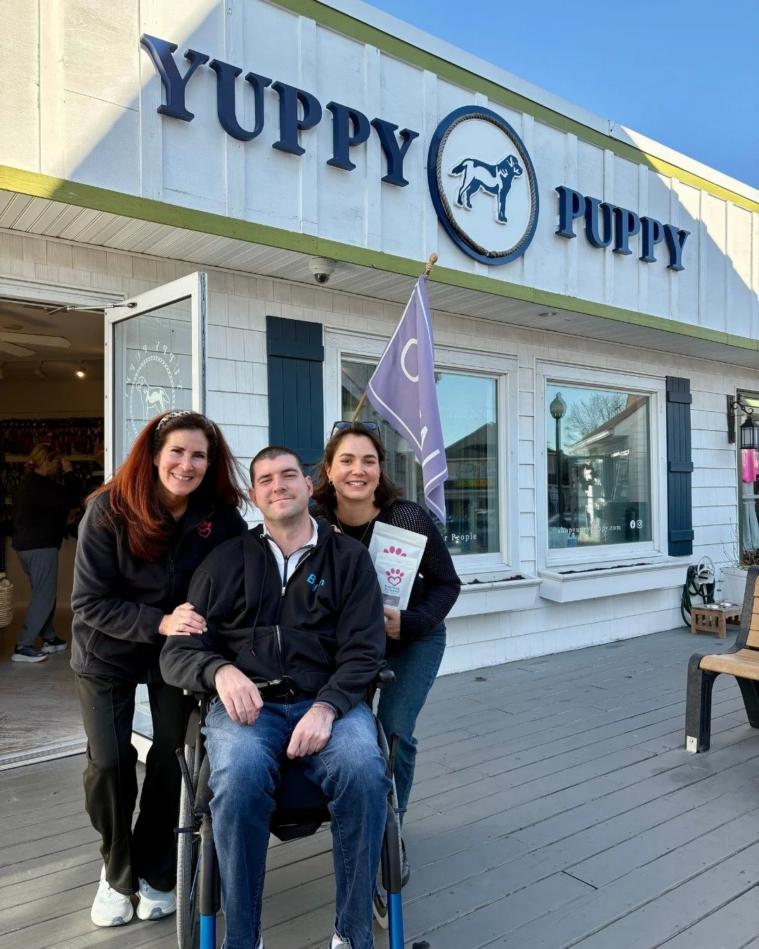 Restocked @shopyuppypuppy in Bethany Beach, Delaware!

Anne and Bryan recently hand-delivered Yuppy Puppy's most recent restock order. They loved spending time with Jamie, the store's owner, and seeing the whole Yuppy Puppy team!

Thank you, Yuppy Pu