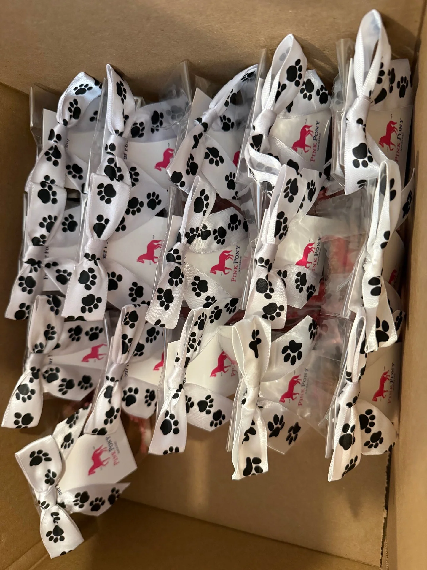Retail Partner Spotlight 🚨

Pink Pony Mackinac has been an amazing retail partner for the last few years, and we just sent them another order! 

Thank you, @pinkponymackinac, for supporting our team by carrying our dog treats!

#pinkponymi #shoppink