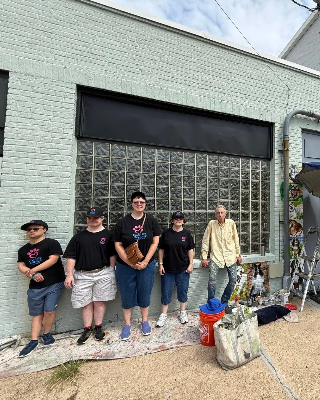 There are still mural spaces available!!

We just heard from Jodi at From Head to Tail, and she said there are still mural spaces left for you to get your pet's portrait painted on the new pet pantry space!

Proceeds from each mural sold support our 