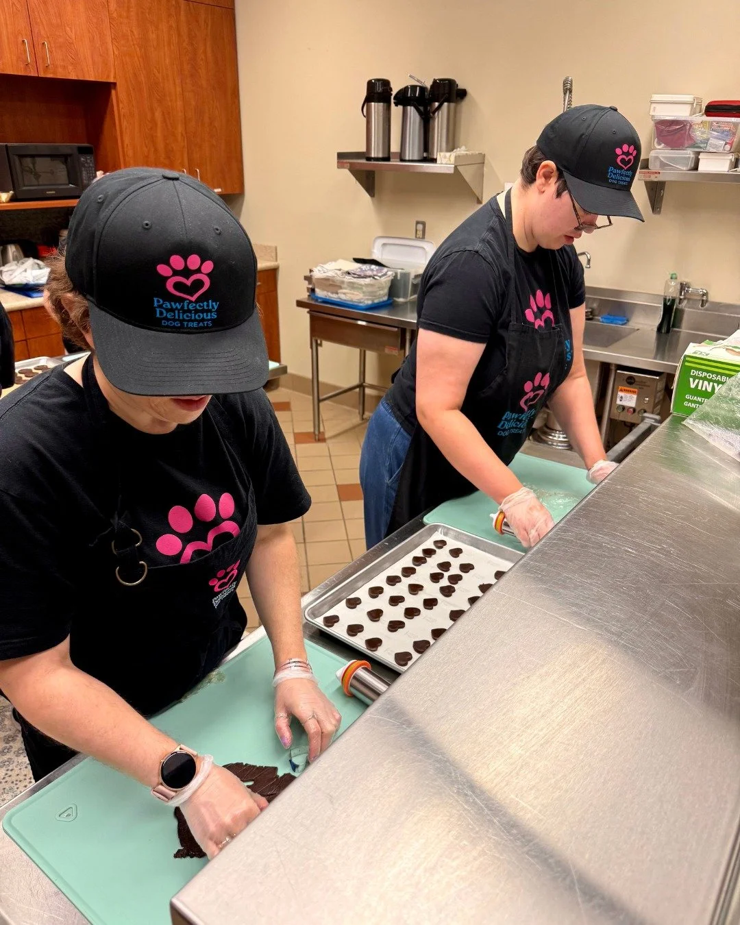 Thank you to everyone who donated to support new team uniforms for our PDDT crew as part of the 3rd Annual Paws &amp; Pours Silent Auction! With your generous donations, we purchased the team new Pawfectly Delicious baseball hats to wear on the job! 