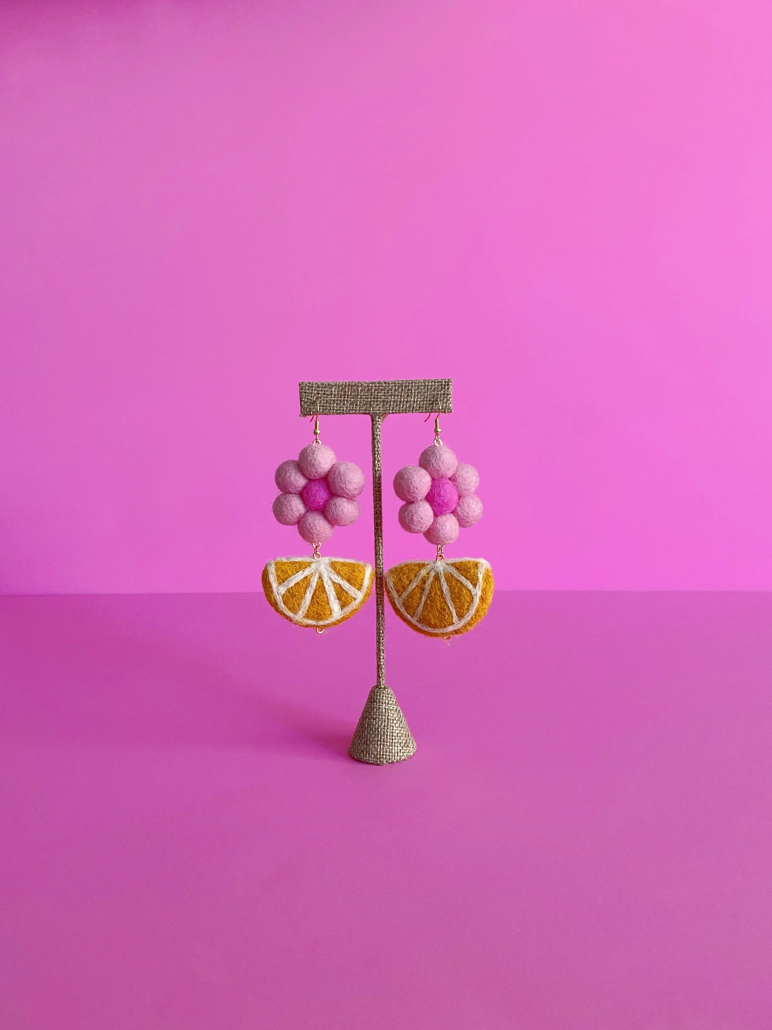 5090048D-EF9C-4DA1-921C-04505B4E80A5