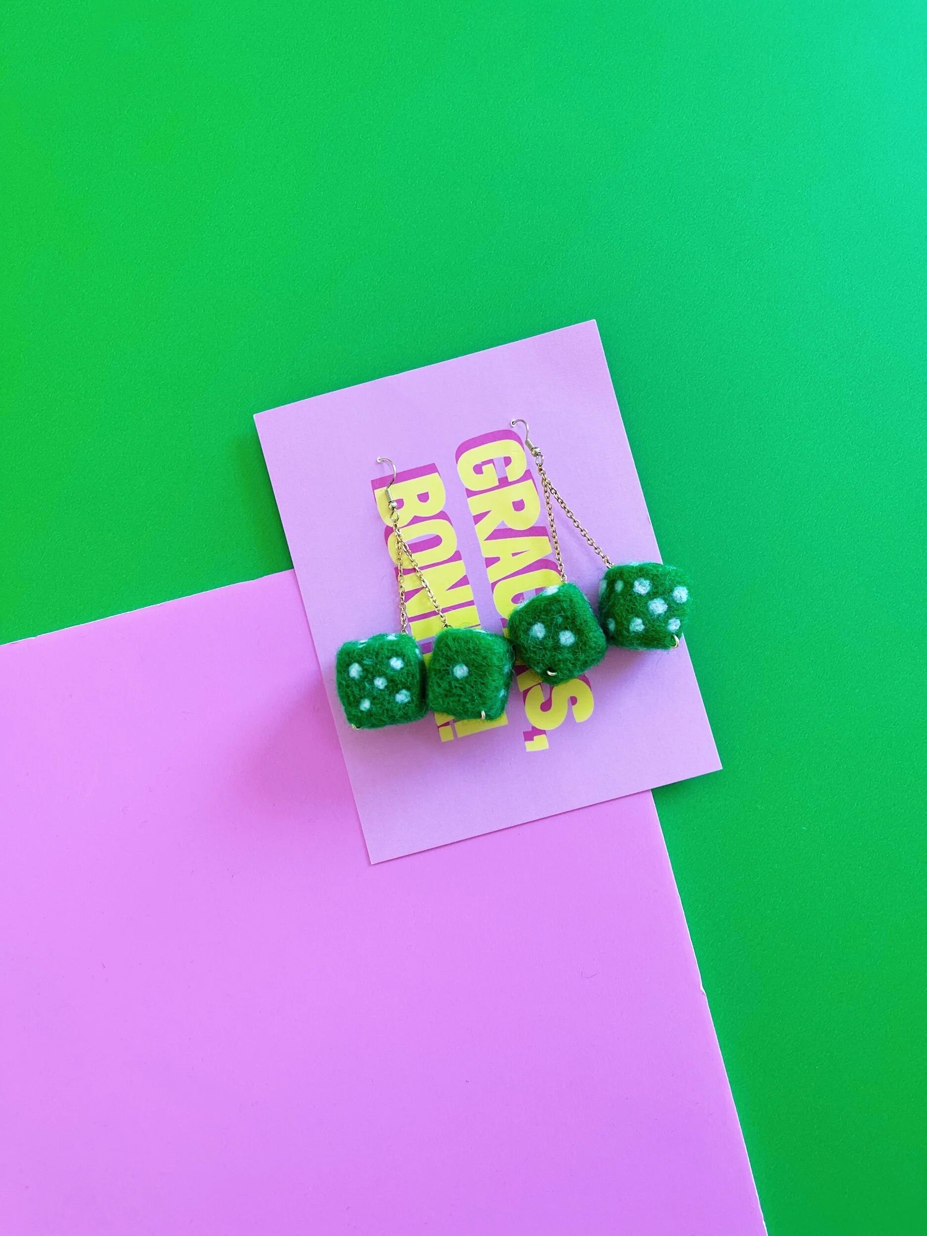 3E47673F-D5A4-4E75-8F4C-342C5A2993C5