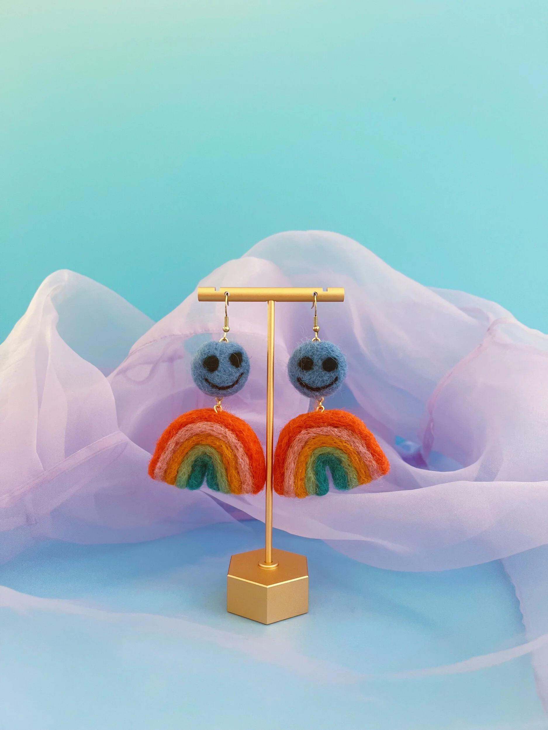 B0F296E2-CB82-421D-BBA8-3E1FC3D7819E