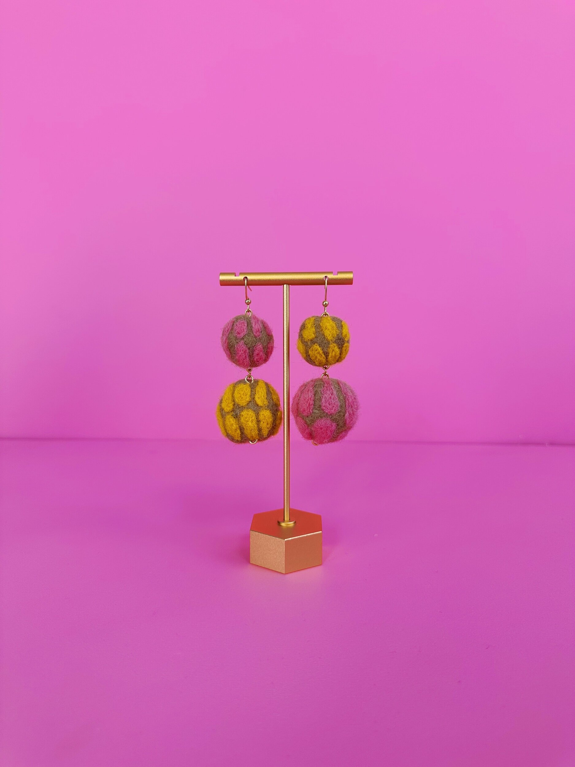 81DEBFB0-C64C-4679-B7B7-B2C3AF4BC3BC