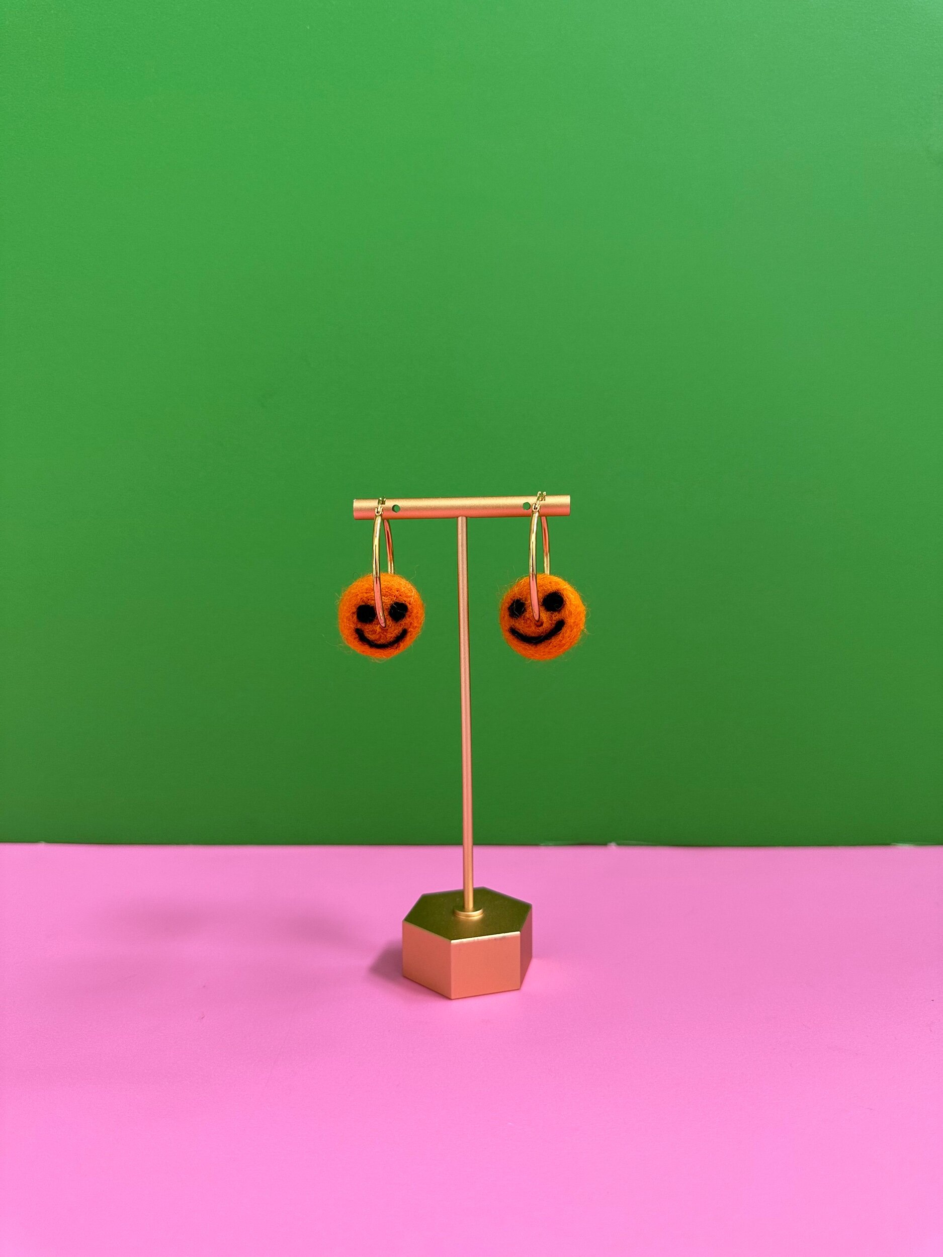 4A9E01F4-272D-4C73-86B0-F3047ABBBF10