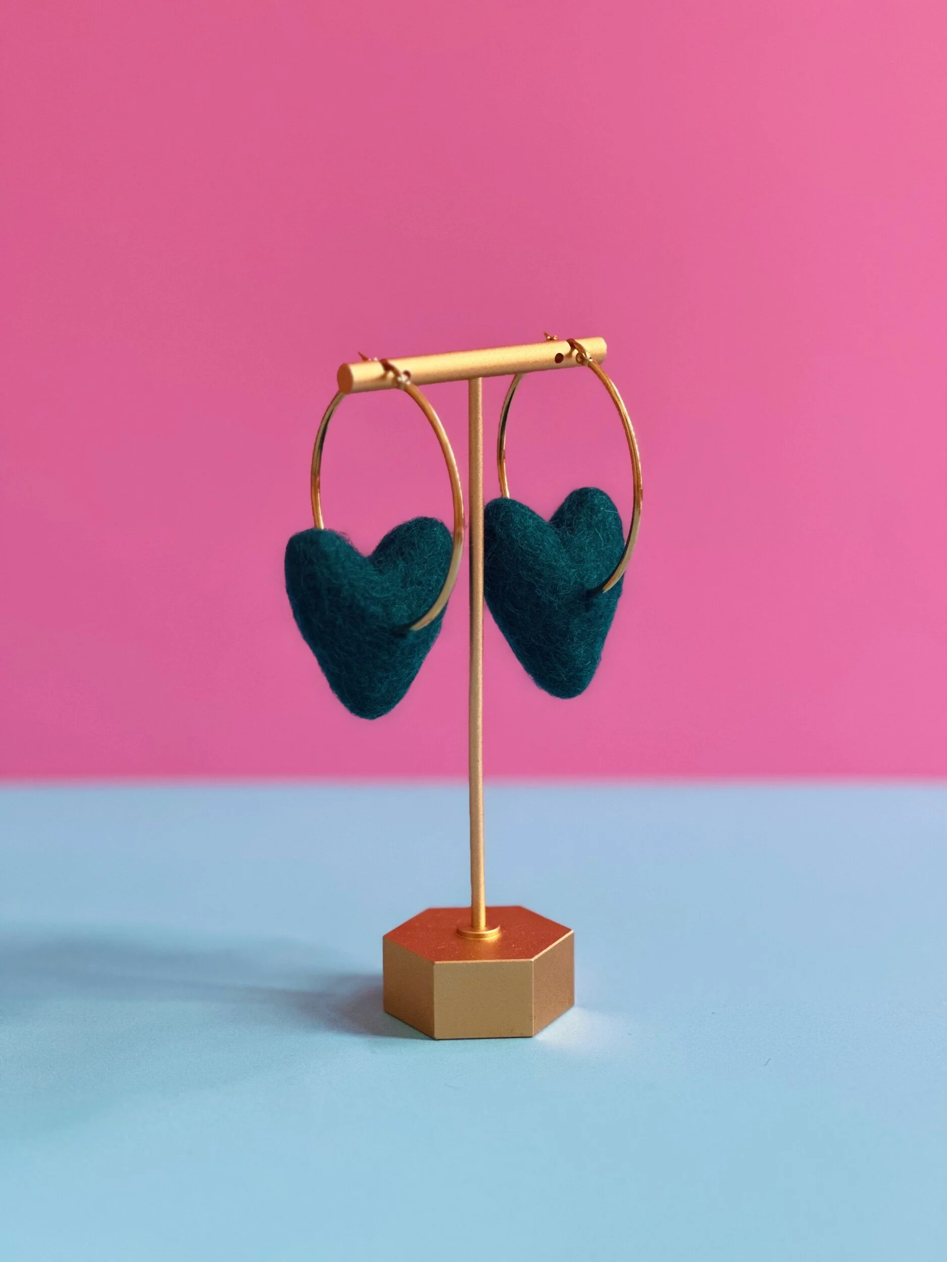 4D138A8B-4A16-47AC-BE4A-11AA18C5D0D5