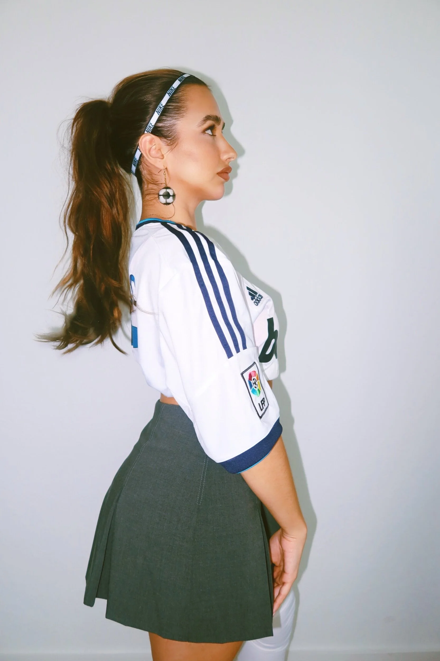 B0811951-F5F1-4E6E-BB74-4DEBEA20BC86