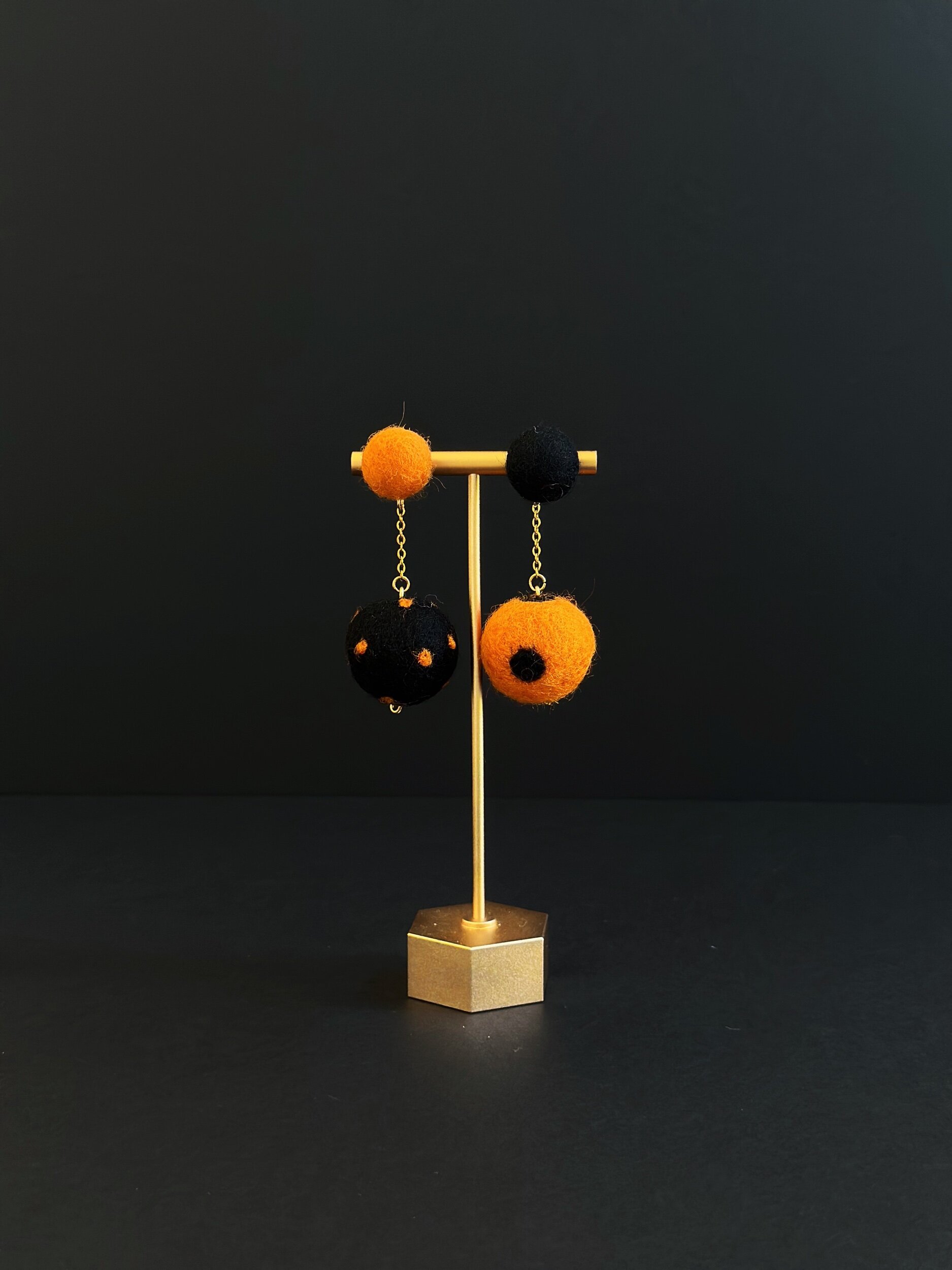 6CE3E46B-FEC2-41E7-B1D8-C4BD2C1775BD