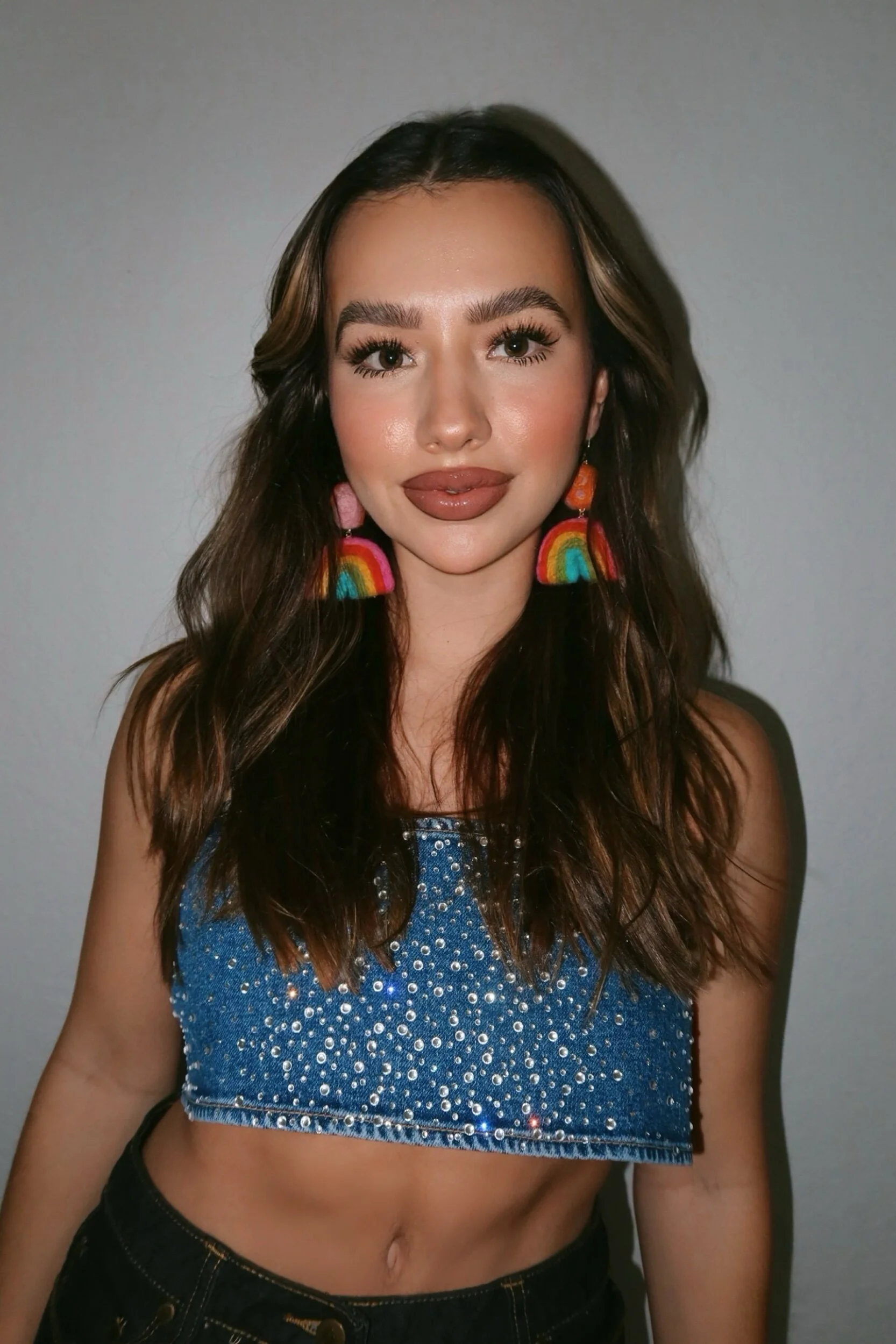 E993D814-A037-4B87-834F-C7CDBA6659CE