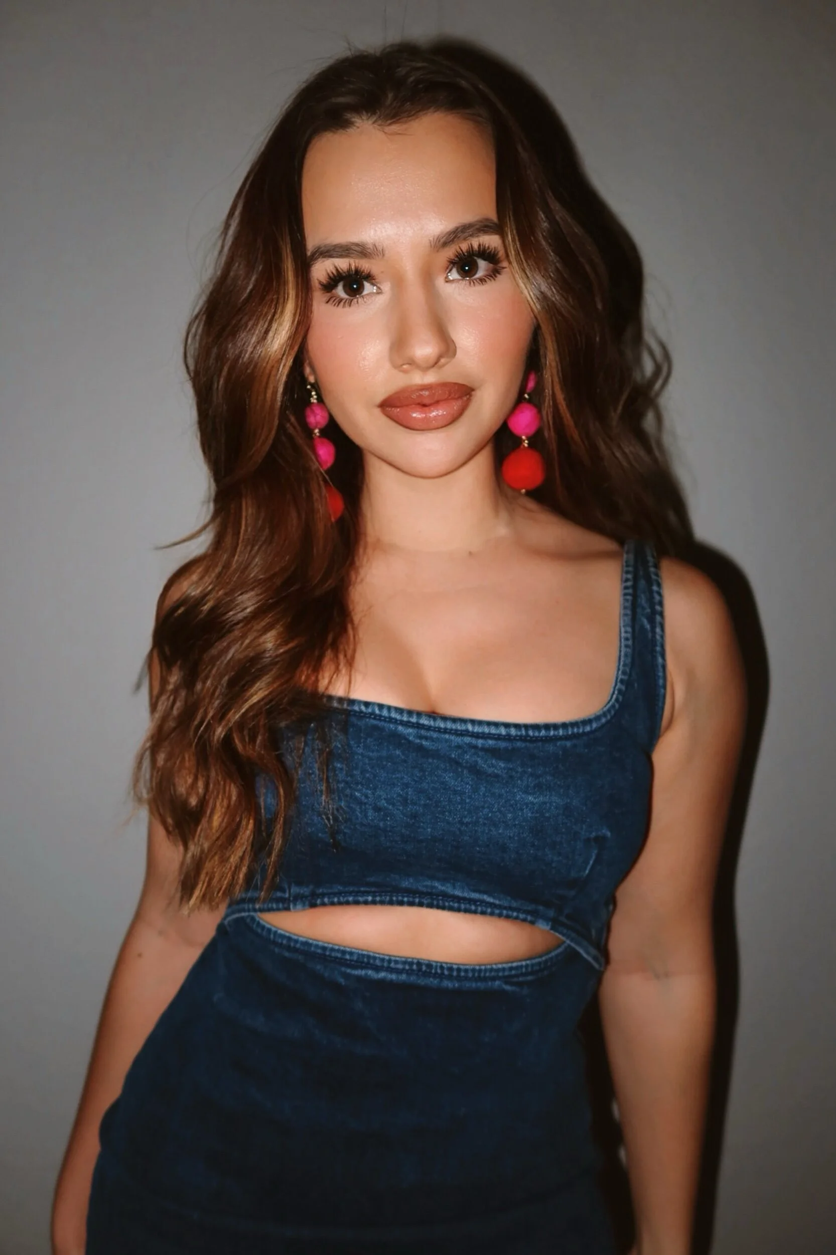 C9C4757C-5B3D-490E-BA12-3F680BF4DE6B