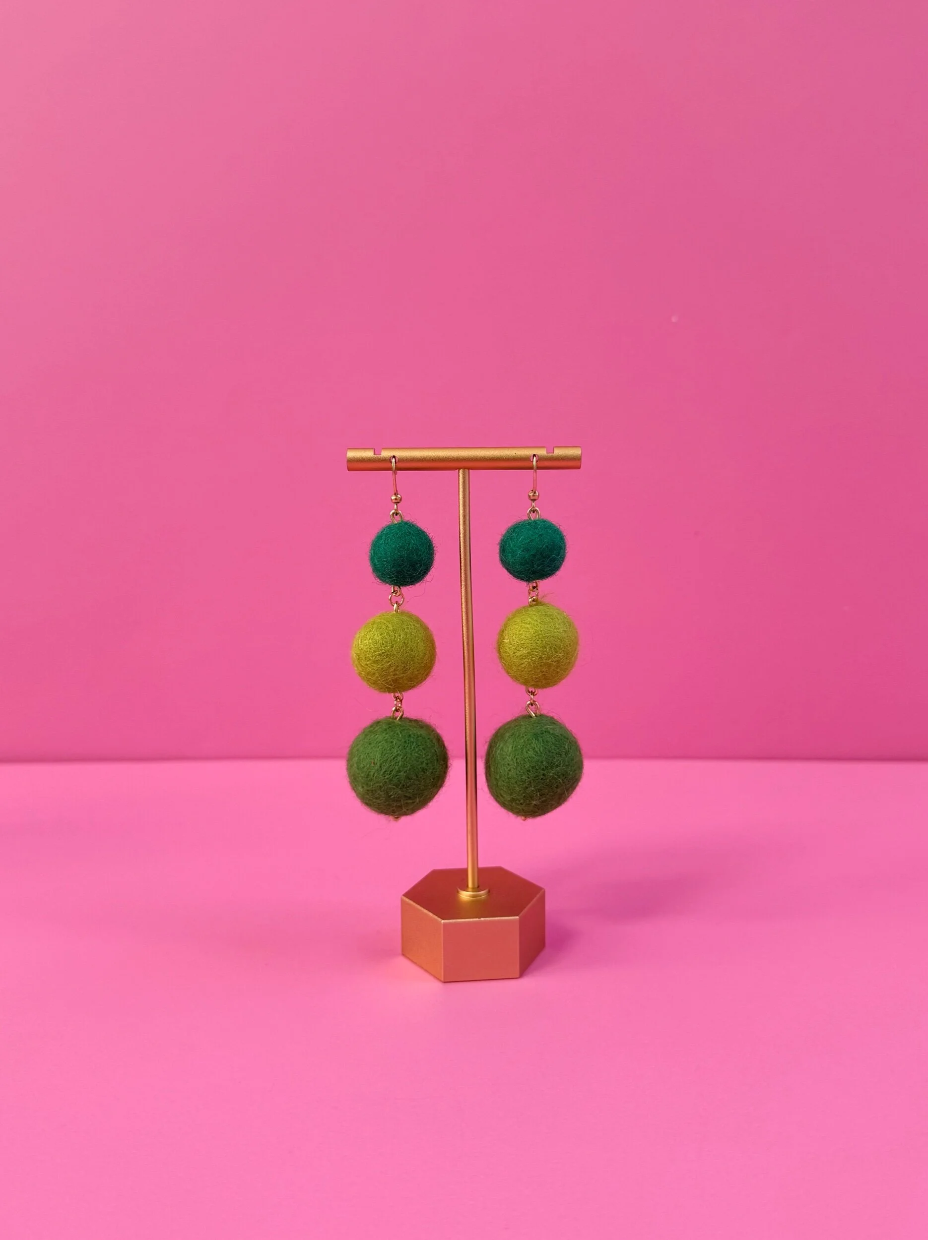 138B5A29-4810-4201-99D4-0518D563445B