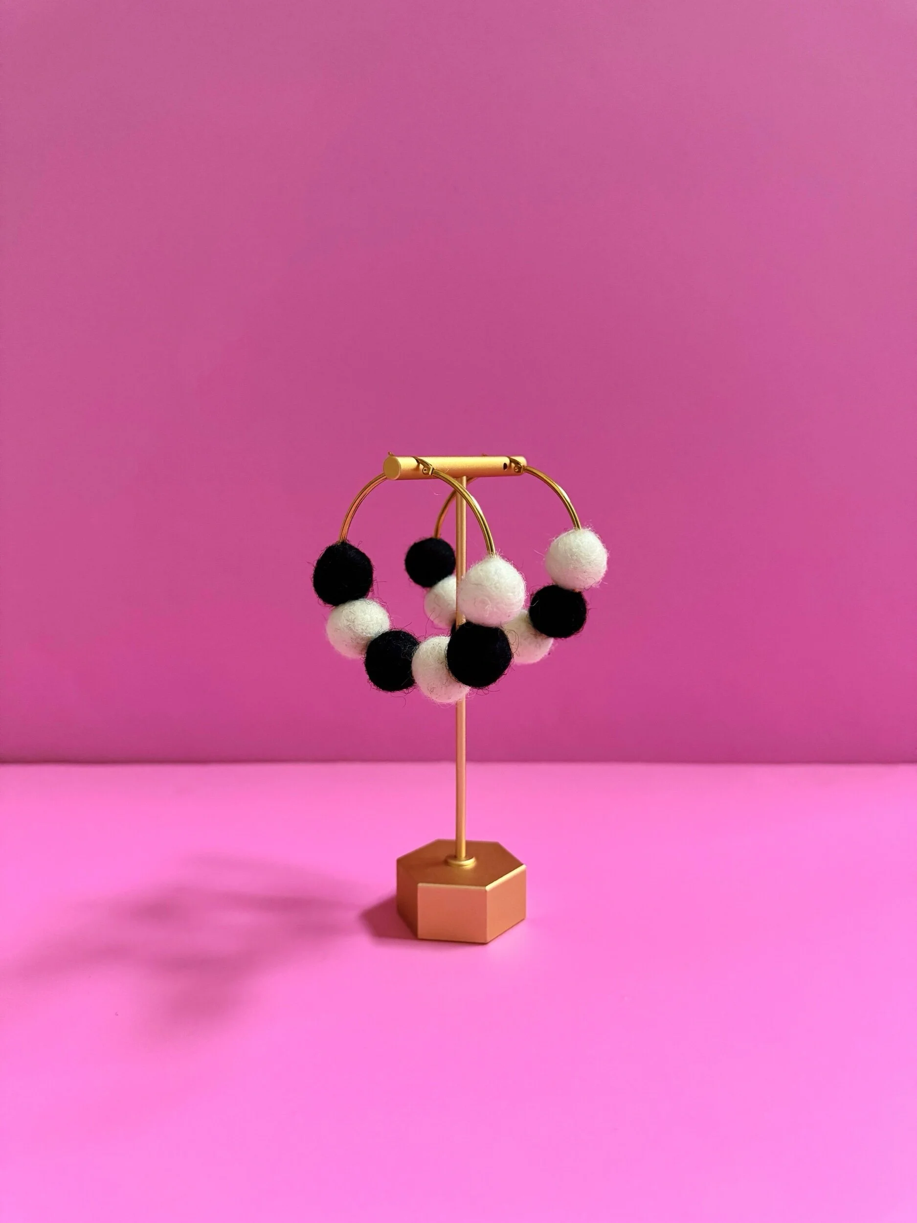 5E4F3573-D7C3-4E1C-8793-7DD2B5C8055E