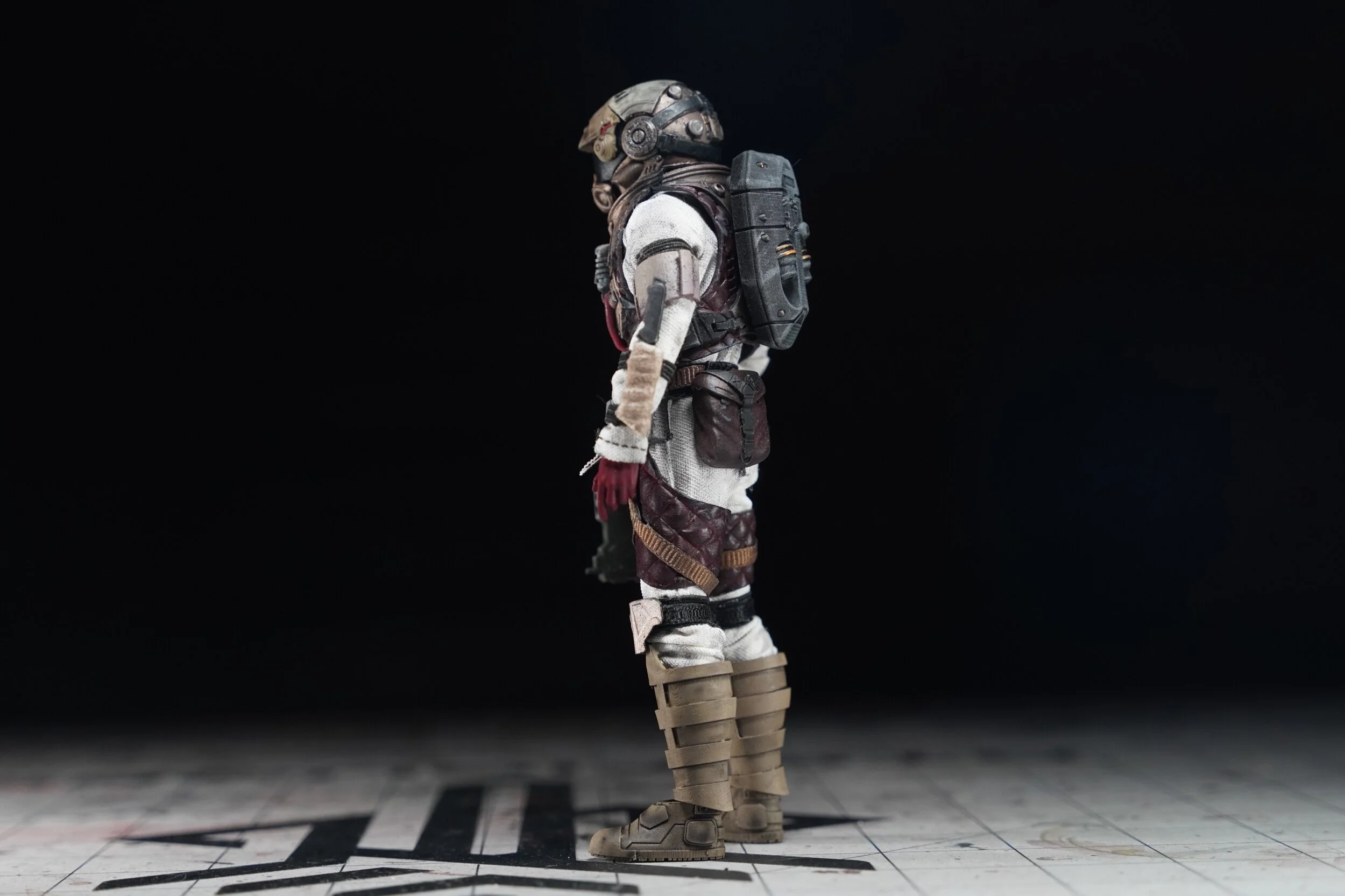 13338F93-1720-486F-86CF-2B93C7F4E6A1