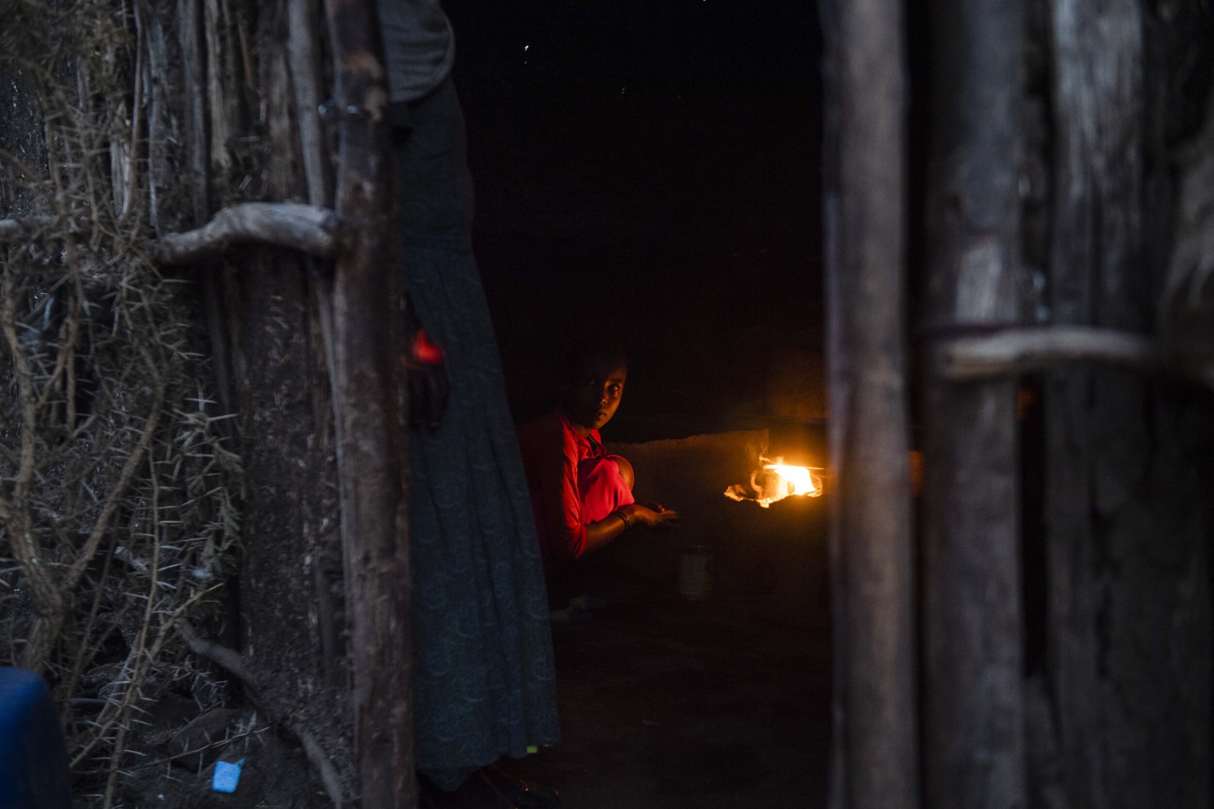  Asnaku Tufa, a resident of the Dire Korchachie Community in Shoki Kebele, Ethiopia, began feeling pain in her eyes two years ago. She could not afford to have her eyes checked and was fearful she was suffering from the same condition as her mother, 
