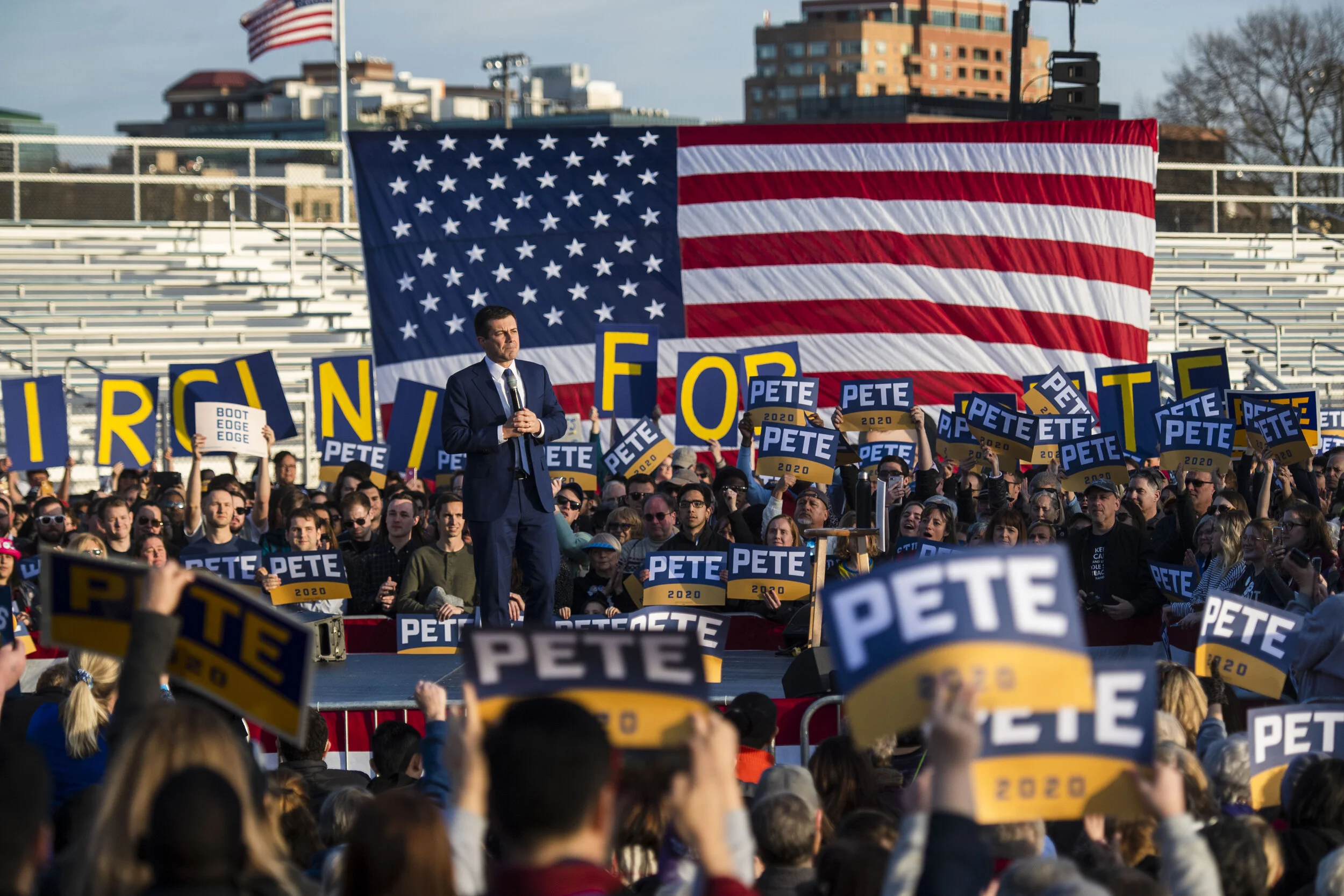 USA-ELECTION/BUTTIGIEG