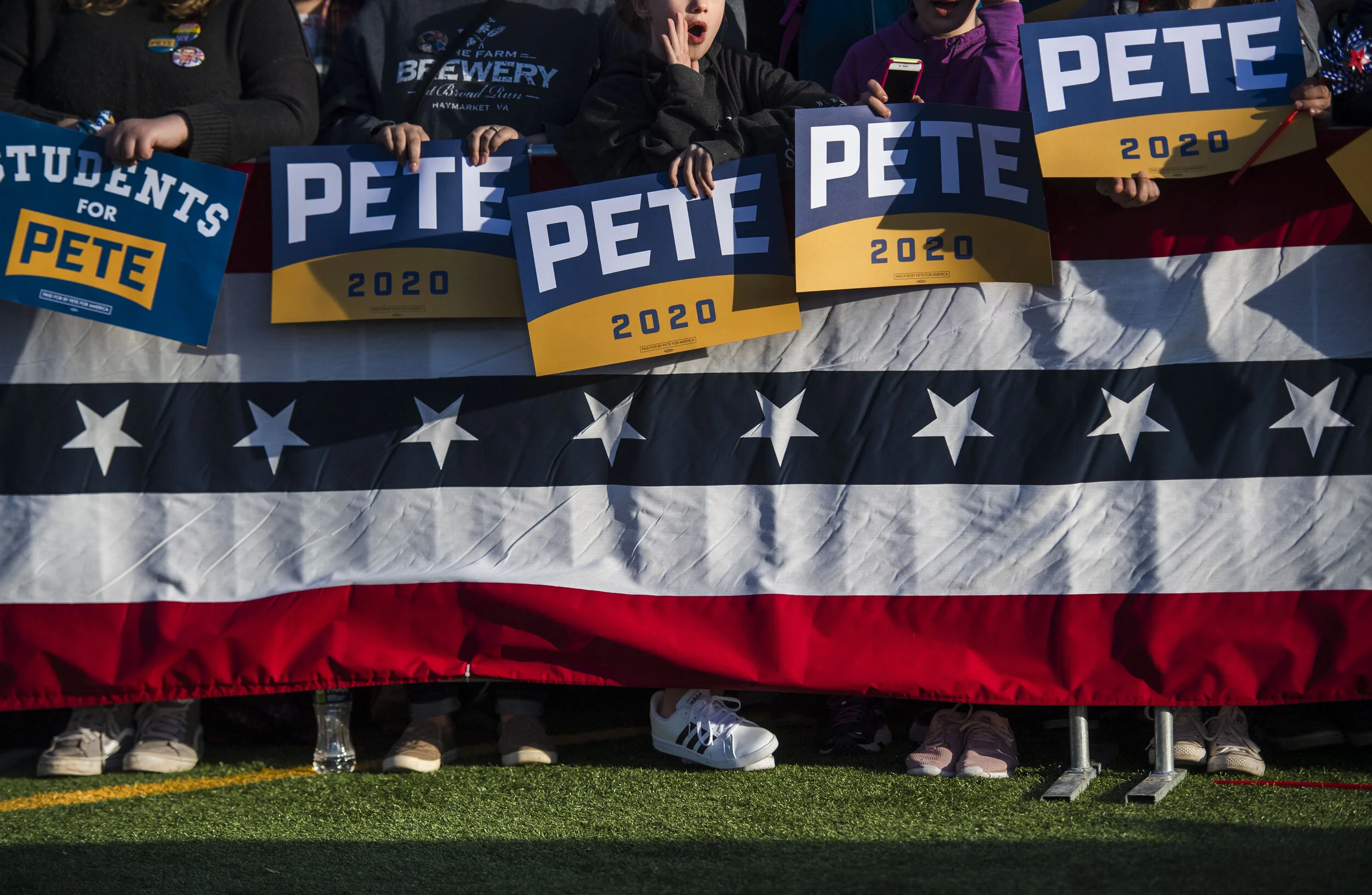 USA-ELECTION/BUTTIGIEG