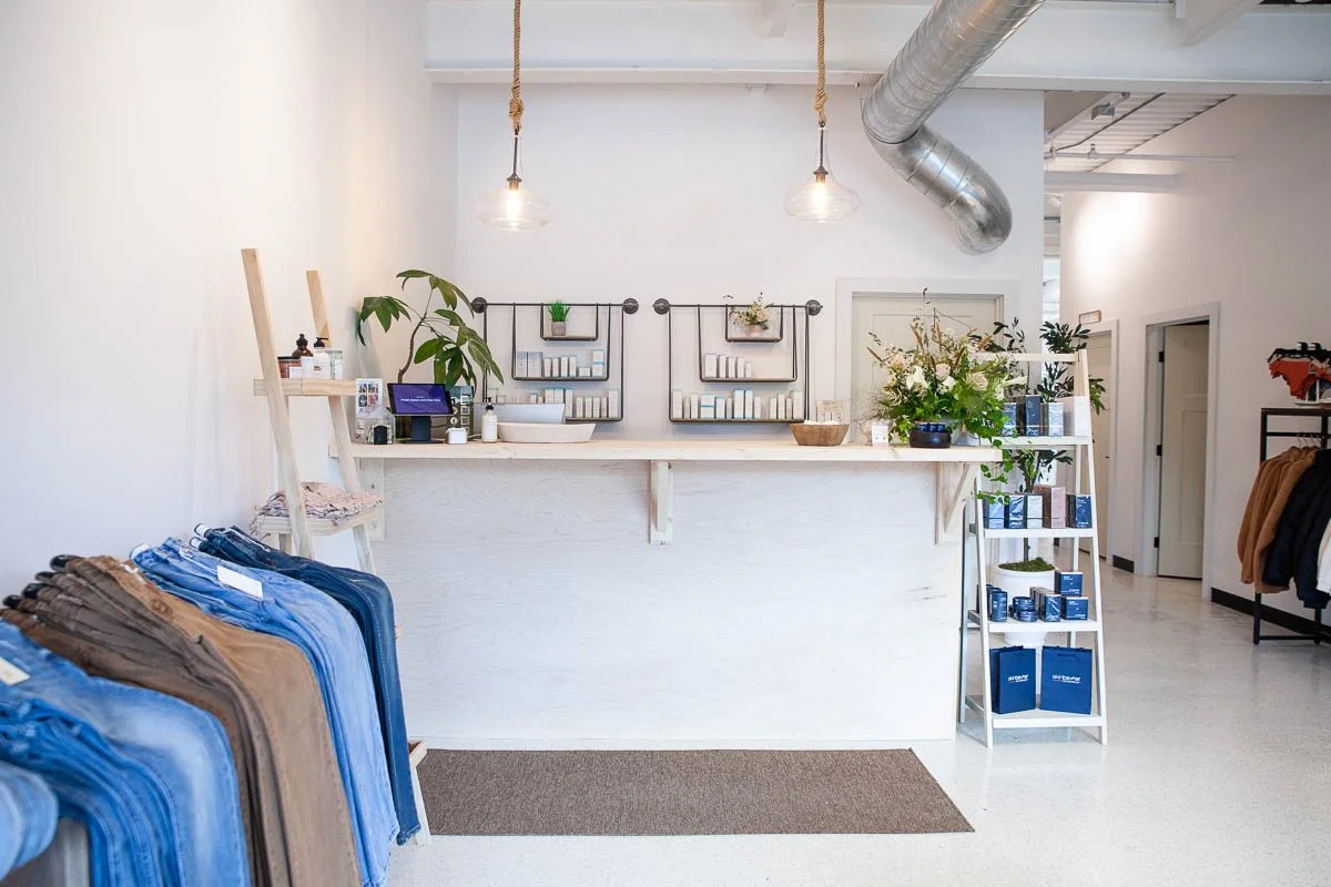 Miss MegaBug_Fresh Salon-Web-3.jpg