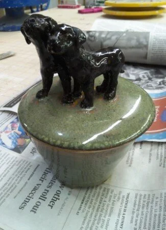Two Brothers mini pot